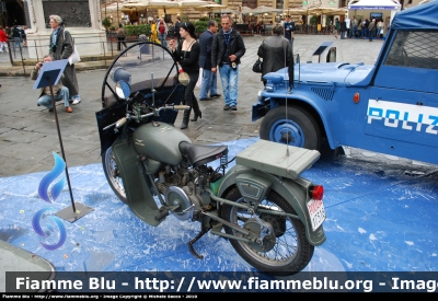 Moto Guzzi Falcone 500
Polizia di Stato
POLIZIA 17318
Parole chiave: Moto-Guzzi Falcone_500 Polizia17318 Festa_della_Polizia_2010