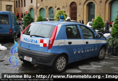 Fiat Punto II serie
Polizia di Stato
Servizio Aereo
POLIZIA E5949
Parole chiave: Fiat Punto_IIserie PoliziaE5949 Festa_della_Polizia_2010