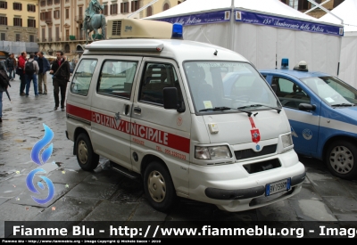 Piaggio Porter II serie
Polizia Municipale Firenze
Parole chiave: Piaggio Porter_IIserie PM_Firenze