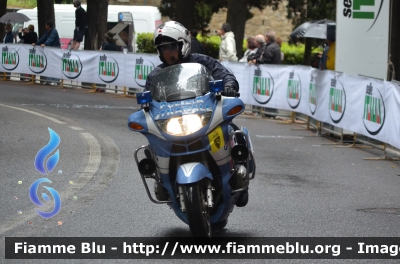 Bmw R850RT II serie
Polizia di Stato
Polizia Stradale
in scorta al Giro d'Italia 2013
Parole chiave: Bmw R850RT_IIserie Giro_Italia_2013