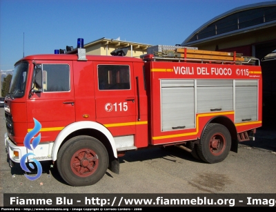 Iveco OM 160
Vigili del Fuoco
Comando Provinciale di Biella
Distaccamento di Cossato (BI)
AutoPompaSerbatoio allestimento Baribbi
VF 12014
Parole chiave: Iveco OM 160 VF12014