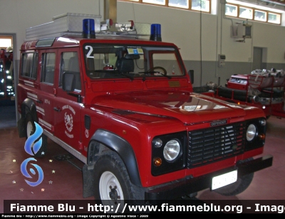 Land Rover Defender 110
Vigili del Fuoco
Corpo Volontario di Nova Levante - Welshnofen (BZ)
Parole chiave: Land-Rover Defender_110