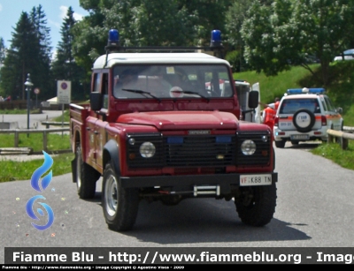 Land Rover Defender 130
Vigili del Fuoco
Corpo Volontario di Pozza di Fassa
VF K88 TN
Parole chiave: Land-Rover Defender_130 VFK88TN