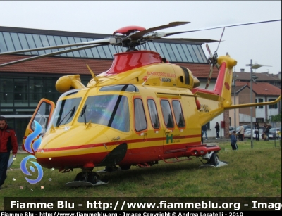 Agusta Westland AW139
118 Elisoccorso Milano
Operante presso l'ospedale Niguarda di Milano
EC-KLC
Parole chiave: Agusta-Westland AW139 EC-KLC Elicottero