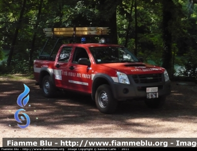 Isuzu D-Max I serie
Vigili del Fuoco
Comando Provinciale di Vercelli
Distaccamento Volontario di Alagna Valsesia (VC)
Allestimento ARIS
VF 25657
Parole chiave: Isuzu D-Max_Iserie VF25657