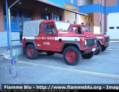 Land Rover Defender 90
Vigili del Fuoco
Comando Provinciale di Biella
VF 23850
Parole chiave: Land-Rover Defender_90 VF23850 Santa_Barbara_2010