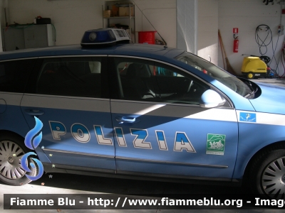 Volkswagen Passat Variant VI serie
Polizia di Stato
Polizia Stradale in servizio sull'Autocamionale della Cisa
Parole chiave: Volkswagen Passat_Variant_VIserie