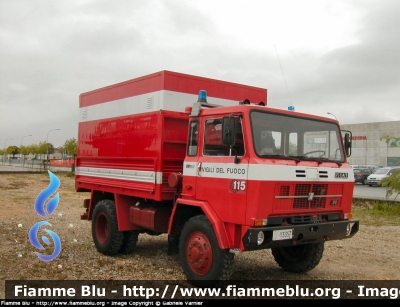 Iveco 90PC
Vigili del Fuoco
Comando Provinciale di Venezia
VF 13357
Parole chiave: Iveco 90PC VF13357