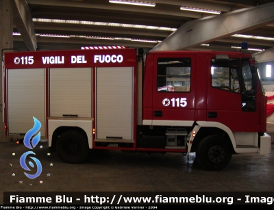 Iveco CityEuroFire 100E21 I serie
Vigili del Fuoco
AutoPompaSerbatoio allestimento Iveco-Magirus
VF 20759
Parole chiave: Iveco CityEuroFire_100E21_Iserie VF20759