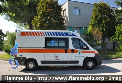 Fiat Ducato X250
Croce Verde Civitanova Marche (MC)
Ambulanza da soccorso per servizio 118
Allestimento "EDM" Forlì
Auto F1
Immatricolazione 2010
Parole chiave: Fiat Ducato_X250 Ambulanza