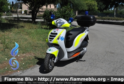 Honda PS 125
Pubblica Assistenza Croce Verde Civitanova Marche
Scooter da Soccorso in Servizio sull'Area Spiagge in Appoggio al 118 Macerata Soccorso
Parole chiave: Honda PS_125 Pubblica_Assistenza_Croce_Verde_Civitanova_Marche 118_Macerata