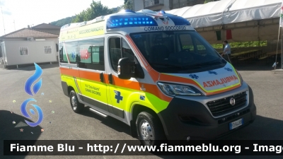 Fiat Ducato X290 4x4
Pubblica Assistenza Croce Azzurra Comano
Sigla Veicolo: "Hotel 09"
Allestimento "Ambitalia"
Ambulanza di emergenza
