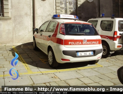 Fiat Punto Evo
Polizia Municipale Fivizzano
Allestimento Ciabilli
Automezzo 01
POLIZIA LOCALE YA 956 AG
Parole chiave: Fiat Punto_Evo PoliziaLocaleYA956AG