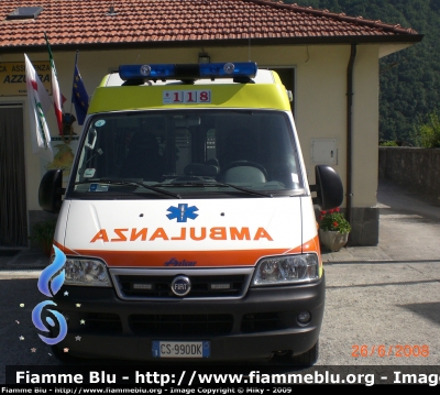 Fiat Ducato III Serie
Pubblica Assistenza Croce Azzurra Comano (MS)
Unità Mobile di Soccorso Avanzato 
Sigla: Radio Hotel 04
Allestimento Aricar
Parole chiave: Fiat Ducato_IIISerie Ambulanza Aricar Pubblica_Assistenza_Croce_Azzurra_Comano 118_Comano_Soccorso