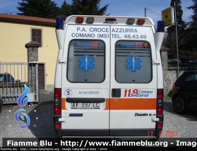 Fiat Ducato II Serie
Pubblica Assistenza Croce Azzurra Comano
Sigla: "Comano 05"
Allestimento "Aricar"
*Veicolo Dismesso*
Parole chiave: Fiat Ducato_IISerie Ambulanza