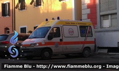 Fiat Ducato II serie
Pubblica Assistenza Carrara
Sezione Carrara Centro
Ex ambulanza di emergenza attualmente servizi ordinari
Parole chiave: Fiat Ducato_IIserie Ambulanza