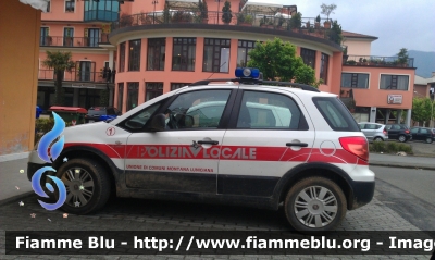 Fiat Sedici
Polizia Municipale Struttura Unica Lunigiana (MS)
ora "Unione di Comuni Montana Lunigiana"
Veicolo in precedenza di proprietà del Comune di Aulla
Allestimento Ciabilli
Parole chiave: Fiat Sedici