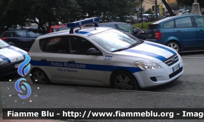 Kia Cee'd
Polizia Municipale
Comune di Sarzana (SP)
Pronto Intervento
Auto A1
Allestimento Ciabilli
Parole chiave: Kia Cee&#039;d