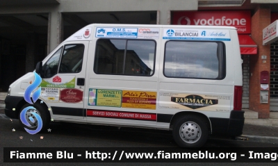 Fiat Ducato III serie
Pubblica Assistenza Croce Bianca Massa
Veicolo di proprietà del Comune di Massa in uso all'Associazione per i servizi sociali in convenzione.
Dotato di pedana pneumatica posteriore per accesso disabili
Parole chiave: Fiat Ducato_IIIserie