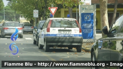 Fiat Punto I serie
Polizia Municipale Carrara
Distaccamento di Marina di Carrara
Auto n° 12
Veicolo in livrea precedente a quella regionale

Parole chiave: Fiat Punto_Iserie