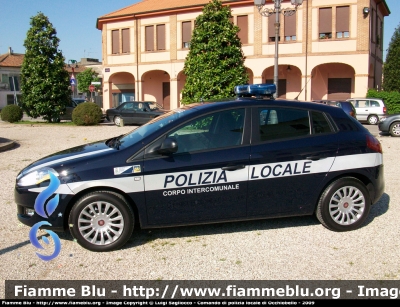 Fiat Nuova Bravo
Corpo Intercomunale di Polizia Locale
Occhiobello (RO)
Allestita Bertazzoni
POLIZIA LOCALE YA 184 AB
Parole chiave: Fiat Nuova_Bravo PL_Corpo_Intercomunale_Occhiobello PoliziaLocaleYA184AB