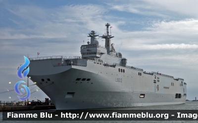 Nave Appoggio Anfibio Classe Mistral
France - Francia
Marine Nationale Française
L9013 Mistral
