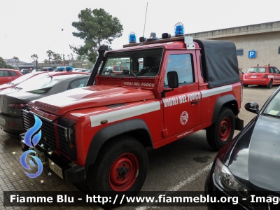 Land Rover Defender 90
Vigili del Fuoco
Comando Provinciale di Cagliari
VF 26895
Parole chiave: Land-Rover Defender_90 VF26985 Santa_Barbara_2014