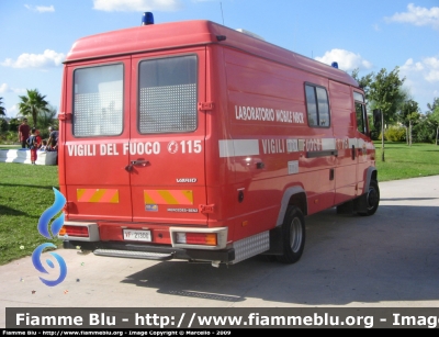 Mercedes-Benz Vario 612D
Vigili del Fuoco
Comando Provinciale di Cagliari
VF 21306
Parole chiave: Mercedes-Benz Vario_612D VF21306