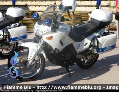 Aprilia Pegaso II serie
Polizia Municipale Cagliari
Parole chiave: Aprilia Pegaso_IIserie PM_Cagliari