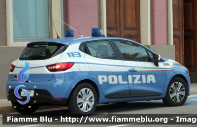 Renault Clio IV serie
Polizia di Stato
XIII Reparto Mobile di Cagliari 
POLIZIA M0519
