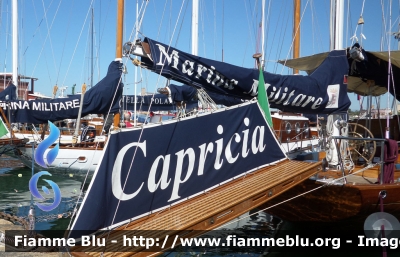 Yacht
Marina Militare Italiana
Nave Scuola A 5322 "Capricia" 
Utilizzata dagli allievi della Accademia di Livorno
Dono del Senatore Giovanni Agnelli
