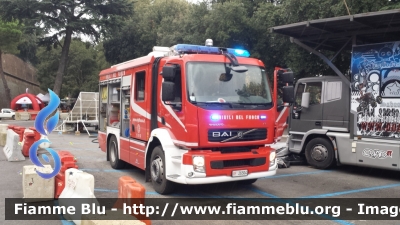 Volvo FL 280 III serie
Vigili del Fuoco
Comando Provinciale di Siena
AutoPompaSerbatoio allestimento Bai
VF 26504
Parole chiave: Volvo FL_280_IIIserie VF26504