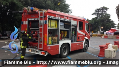 Volvo FL 280 III serie
Vigili del Fuoco
Comando Provinciale di Siena
AutoPompaSerbatoio allestimento Bai
VF 26504
Parole chiave: Volvo FL_280_IIIserie VF26504