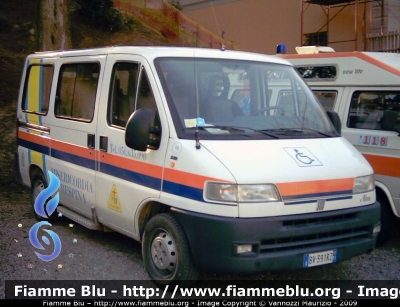 Fiat Ducato II serie
Misericordia di Crespina (PI)
Per Servizi Sociali con pedana per disabili allestito ALEA
Parole chiave: Fiat Ducato_IIserie 118_Pisa Servizi_Sociali Misericordia_Crespina