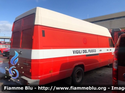 Iveco Daily II serie
Vigili del Fuoco
Comando Provinciale di Bari
Nucleo Elicotteri 
VF 18513
Parole chiave: Iveco Daily_IIserie VF18513 Santa_BArbara_2022