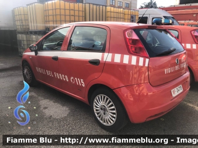 Fiat Grande Punto
Vigili del Fuoco
Comando Provinciale di Bari
VF 24719
Parole chiave: Fiat Grande_Punto VF24719 Santa_Barbara_2022