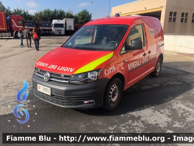 Volkswagen Caddy III serie
Vigili del Fuoco
Comando Provinciale di Bari
Sperimentazione automezzi per centri storici
Veicolo Antincendio
Allestimento Ciabilli
VF 29052
Parole chiave: Volkswagen Caddy_IIIserie VF29052 Santa_Barbara_2022