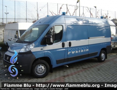 Fiat Ducato X250
Polizia di Stato
Parole chiave: Fiat Ducato_X250 Polizia