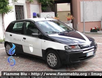 Fiat Punto II serie
Polizia Municipale Consorzio Valle del Chiese
Parole chiave: Fiat Punto_IIserie PM_Consorzio_Valle_del_Chiese