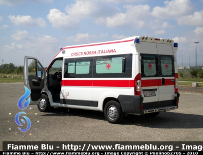 Fiat Ducato X250
Croce Rossa Italiana
Comitato Provinciale di Ferrara
Ambulanza allestita da Aricar
CRI 334AB
Parole chiave: Fiat Ducato_X250 CRI334AB Ambulanza 118_Ferrara