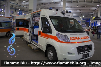 Fiat Ducato X250
Pubblica Assistenza Avis Volontari Basso Sebino (BG)
Allestita EDM
Esposta al REAS 2013
Parole chiave: Fiat Ducato_X250 Ambulanza Reas_2013