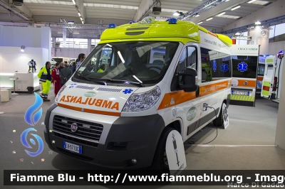 Fiat Ducato X250
Coop. Sociale Onlus Croce Verde Novafeltria (RN)
Allestita Ambitalia
Esposta al REAS 2013
Parole chiave: Fiat Ducato_X250 Ambulanza Reas_2013