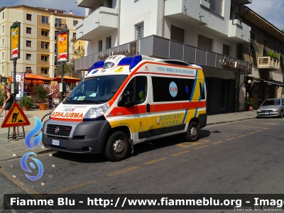 Fiat Ducato X250
Misericordia di Pontedera (PI)
Allestita Aricar
Parole chiave: Fiat Ducato_X250 Ambulanza Festa_della_Protezione_Civile_2012