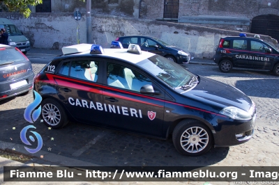 Fiat Nuova Bravo
Carabinieri
Nucleo Operativo e Radiomobile
Variante senza paratia divisoria
Parole chiave: Fiat Nuova_Bravo Festa_della_Repubblica_2015