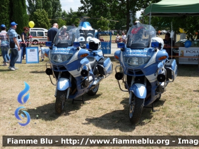 BMW R850RT II serie
Polizia di Stato
Polizia Stradale
POLIZIA G5000 
POLIZIA G5001
Parole chiave: BMW R850RT_IIserie POLIZIAG5000 POLIZIAG5001 protagonisti_della_sicurezza_2011