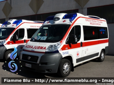 Fiat Ducato X250 
Croce Rossa Italiana 
Gruppo di Mezzocorona (TN)
Allestimento Aricar Safety
118 Trentino Emergenza 
25/532
CRI A465D

Parole chiave: Fiat Ducato_X250 Ambulanza Reas_2011 CRIA465D