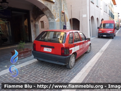 Fiat Tipo II serie
Vigili del Fuoco
Comando Provinciale di Pisa
Distaccamento Volontario di Lari
VF 18234
Parole chiave: Fiat Tipo_IIserie VF18234 Befana_VVF_2012