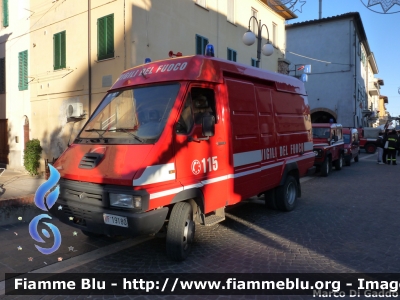 Renault B120
Vigili del Fuoco
Comando Provinciale di Pisa
VF 19180
Parole chiave: Renault B120 VF19180 Befana_VVF_2012