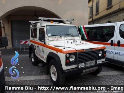 Land Rover Defender 90 
Pubblica Assistenza Cascina
Parole chiave: Land-Rover Defender_90 