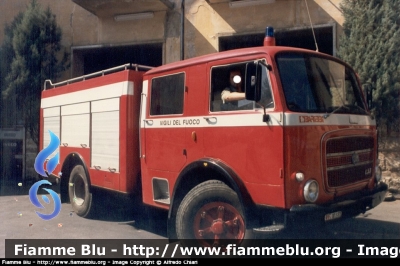 OM 150
Vigili del Fuoco
AutoPompaSerbatoio storica
VF 10381
Parole chiave: OM 150 VF10381